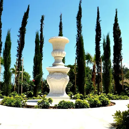 Vakantiepark Paradise *